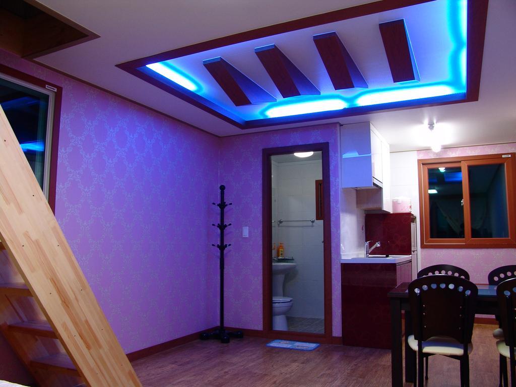 Yongdu Beach Pension Boryeong Exterior photo