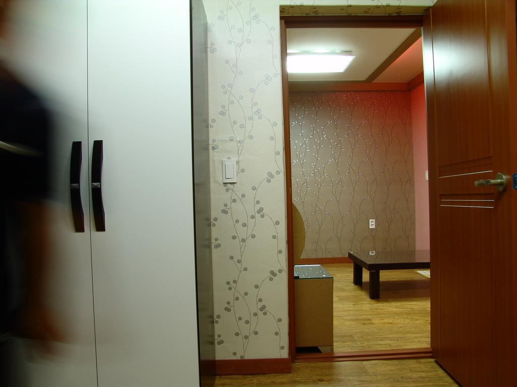 Yongdu Beach Pension Boryeong Exterior photo